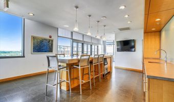 2001 15TH St N 608, Arlington, VA 22201