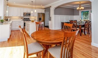 20 Cassidy Trl, Coventry, RI 02816