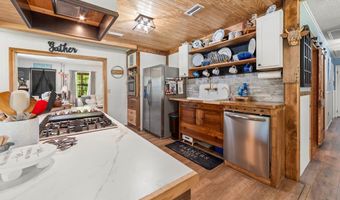 384 S Lakeview Dr, Abbeville, AL 36310