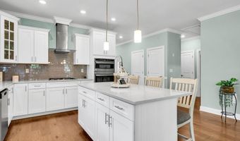 161 Edenton Dr, Barnegat, NJ 08005