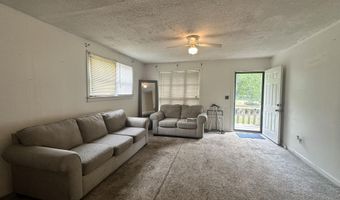 150 Davis St, Blackville, SC 29817