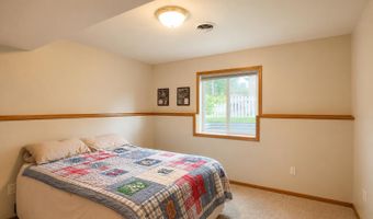 705 SW 13th Ave, Aberdeen, SD 57401