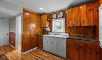 491 Lake Side Rd, Addison, PA 15411