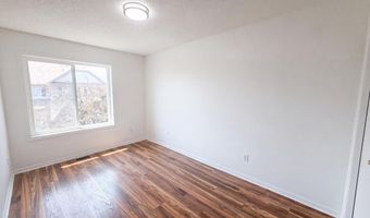 14210 Xenon St NW 4, Anoka, MN 55303