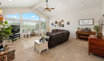 10913 Treeside Ln, Escondido, CA 92026
