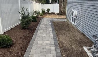 350 South Rd, Bedford, MA 01730