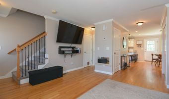 35 Cross St, Allenstown, NH 03275