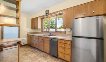 105 21st St NW, Austin, MN 55912