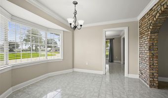2285 San Clemente Dr, Baton Rouge, LA 70815