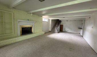 2920 Ranch Rd, Ashland, KY 41102