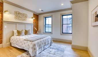 16 Chestnut St, Boston, MA 02129