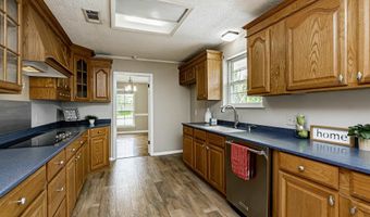 4376 Blecker Dr, Baton Rouge, LA 70809