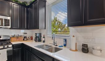 6354 CAMINO Dr, Apollo Beach, FL 33572