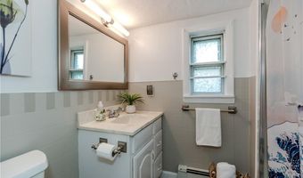 48 Lane 5, Warwick, RI 02888