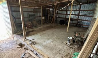 3305 Hustleville Rd, Albertville, AL 35951