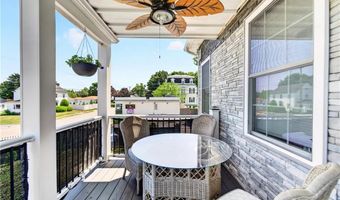 318 Farmington Ave, Cranston, RI 02920