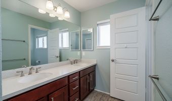 550 Kamaaha Ave 806, Kapolei, HI 96707