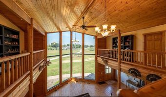 1910 9th St, Aurora, NE 68818
