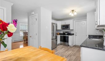 654 Steere Farm Rd, Burrillville, RI 02830