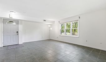 1701 SARATOGA Ct, Allentown, PA 18104