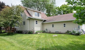 1127 Parriott, Aplington, IA 50604
