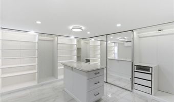 48 Columbus Ave, North Providence, RI 02911