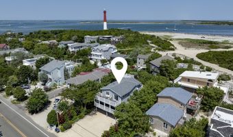 5 W 4TH St, Barnegat Light, NJ 08006