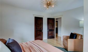 1704 Birch St, Eau Claire, WI 54703