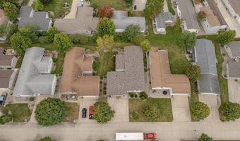 1301 Wood Duck Rd, Arnolds Park, IA 51331