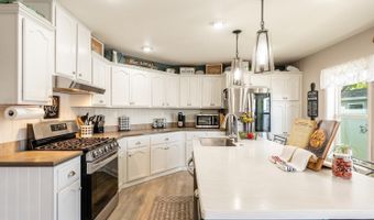 750 N Adams Ave, Buffalo, WY 82834