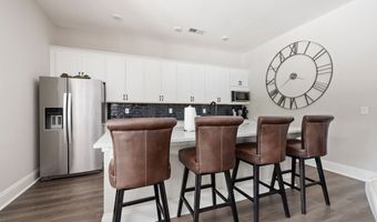 5105 Dillingham, Acworth, GA 30101