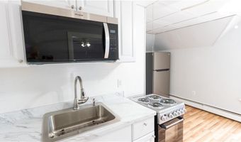 93 Warren Ave 4, East Providence, RI 02914