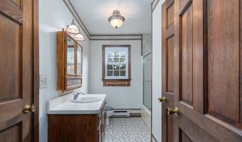 6 El Toro Dr, Bristol, CT 06010