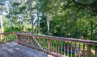 5046 Sunbrook Dr NW, Acworth, GA 30101