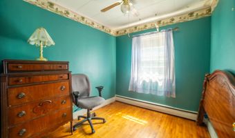 148 Eastern Ave, Augusta, ME 04330