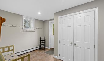 29 Sturgis Ln, Barnstable, MA 02630