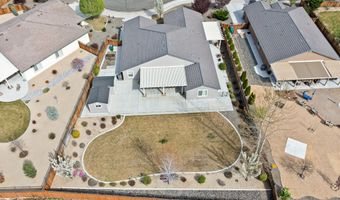 7423 Comet Ct, Sparks, NV 89436