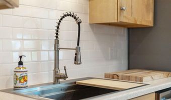 6518 Xavier St, Arvada, CO 80003