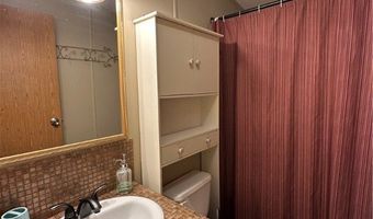 60 Flamingo Ave, Amherst, OH 44001