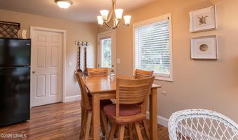 1904 Park Ave, Beaufort, SC 29902