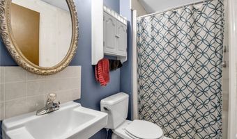 203 Robin Rd, Amherst, NY 14228