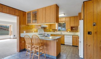 8095 BEWLEY St, Bay City, OR 97107