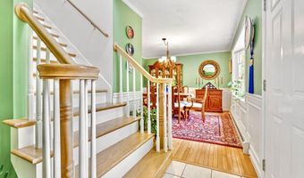 348 Deerfield Rd, Allenstown, NH 03275