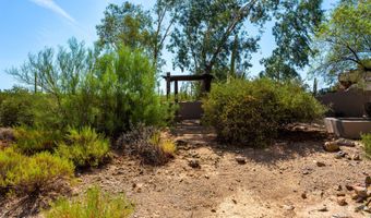 40777 N ECHO CANYON Dr, Cave Creek, AZ 85331