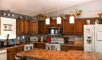 105 Tupelo St, Advance, MO 63730