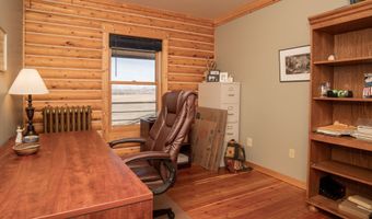 258 A Howie Rd, Big Timber, MT 59011