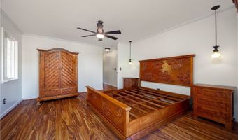 1436 Aalapapa Dr, Kailua, HI 96734