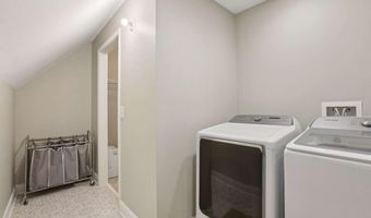 1006 Meadow Brk, Woodstock, GA 30188