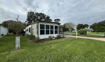 527 Egret Cir, Barefoot Bay, FL 32976