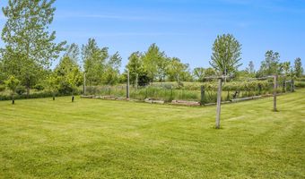 9575 52nd St SE, Alto, MI 49302
